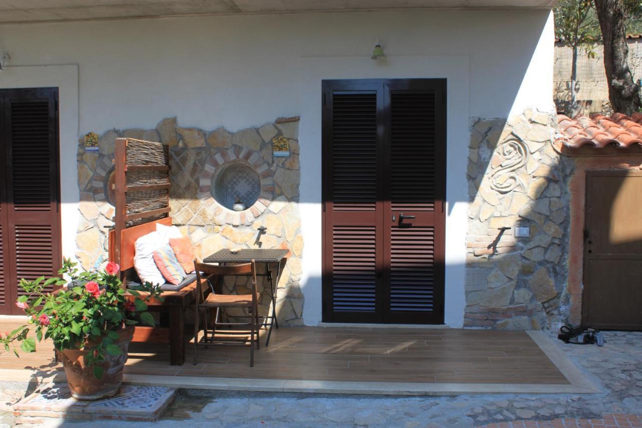 Buenavistasurfmed Bed & Breakfast Itri Exterior foto