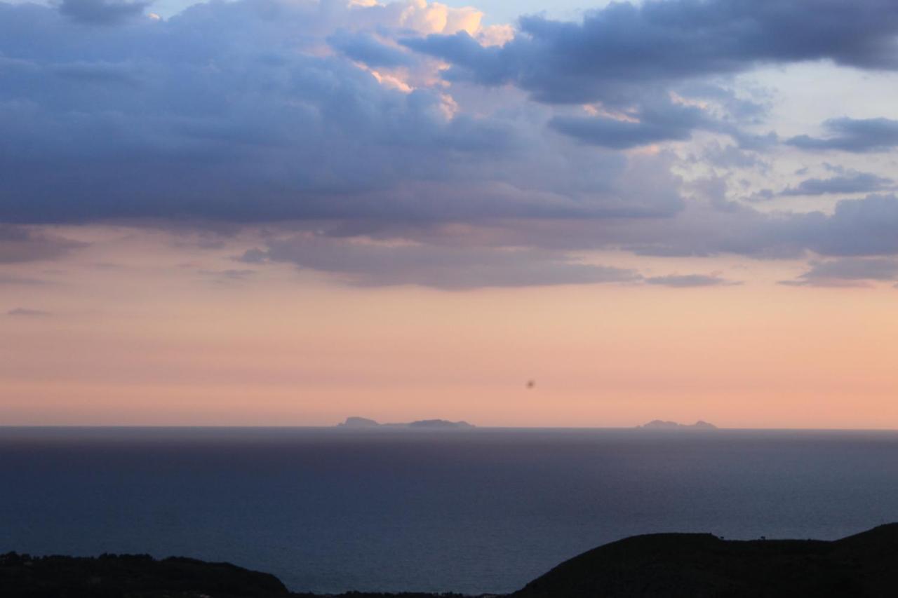 Buenavistasurfmed Bed & Breakfast Itri Exterior foto