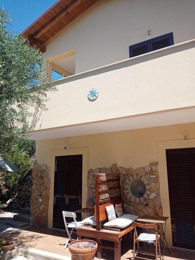 Buenavistasurfmed Bed & Breakfast Itri Exterior foto
