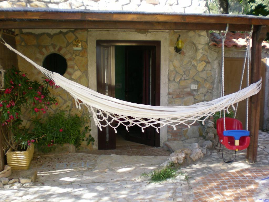 Buenavistasurfmed Bed & Breakfast Itri Exterior foto