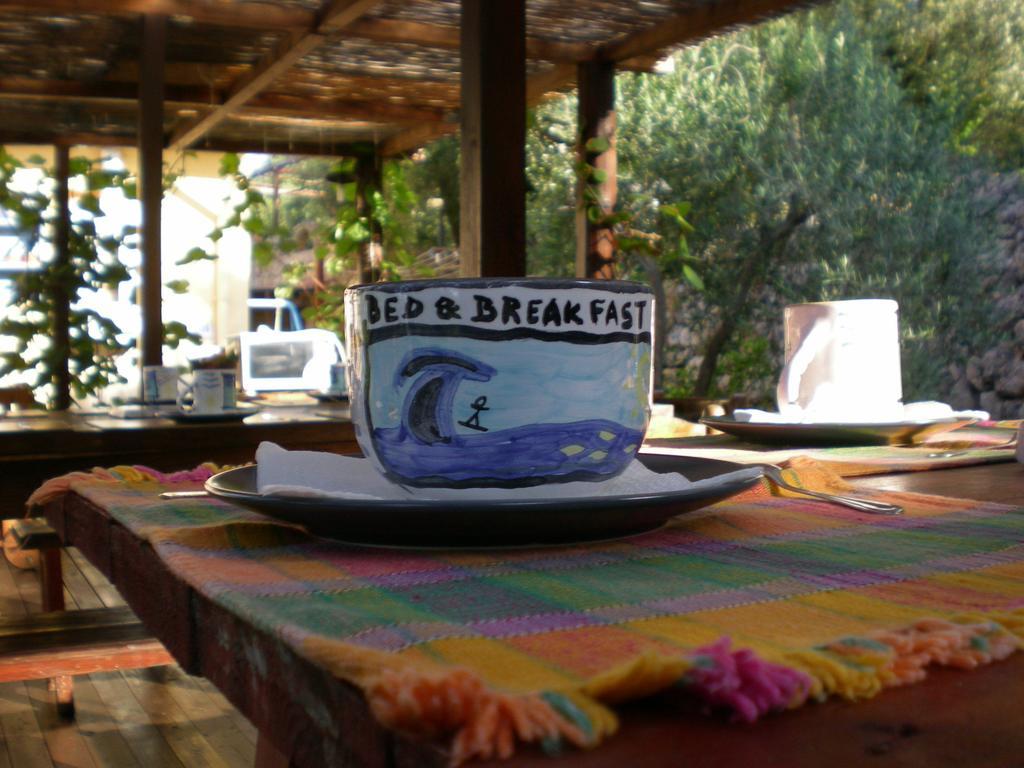 Buenavistasurfmed Bed & Breakfast Itri Exterior foto